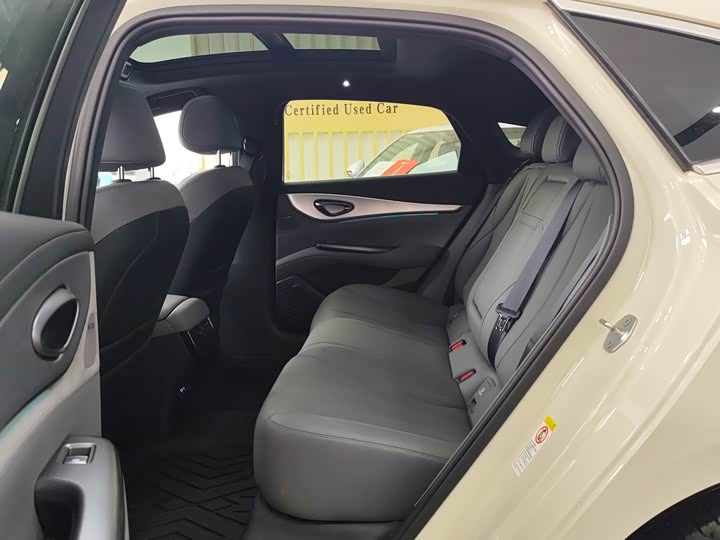 BYD Seal 07 DM-i Hybrid, 2024 — фото 9 из 9