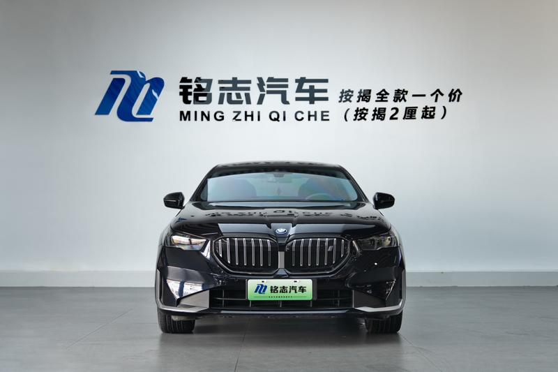 BMW i5, 2024 — фото 2 из 12