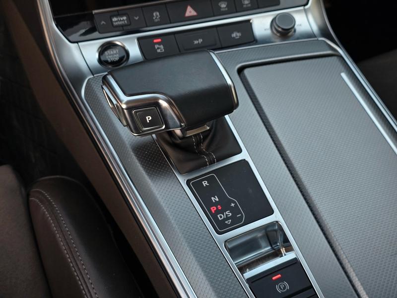 Audi A7L, 2023 — фото 10 из 12