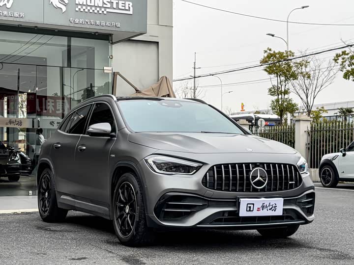 Mercedes-Benz GLA-Class AMG, 2023 — фото 3 из 9