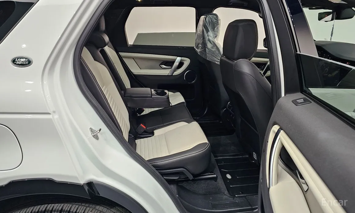 Land Rover Discovery Sport, 2024 — фото 12 из 12