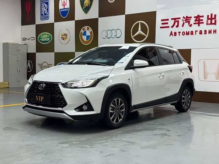 Toyota Yaris L Hatchback, 2022 — купить в Самаре под ключ