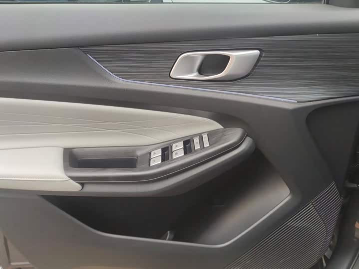 Changan Qiyuan (Nevo) Q05 Classic, 2025 — фото 7 из 9