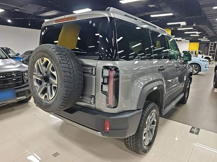 BAIC Beijing BJ40, 2025 — фото 7 из 9