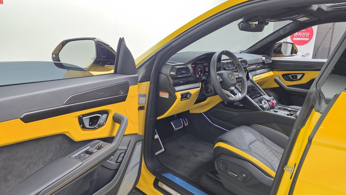 Lamborghini Urus, 2023 — фото 10 из 12