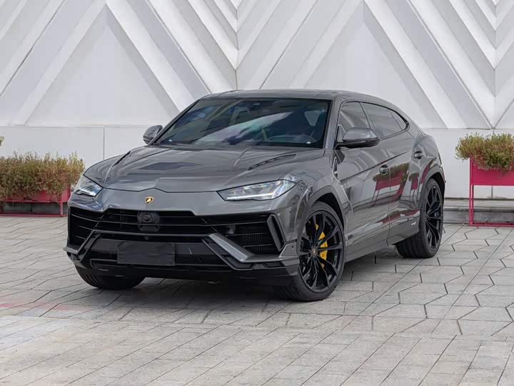 Lamborghini Urus, 2024 — купить в Иванове под ключ