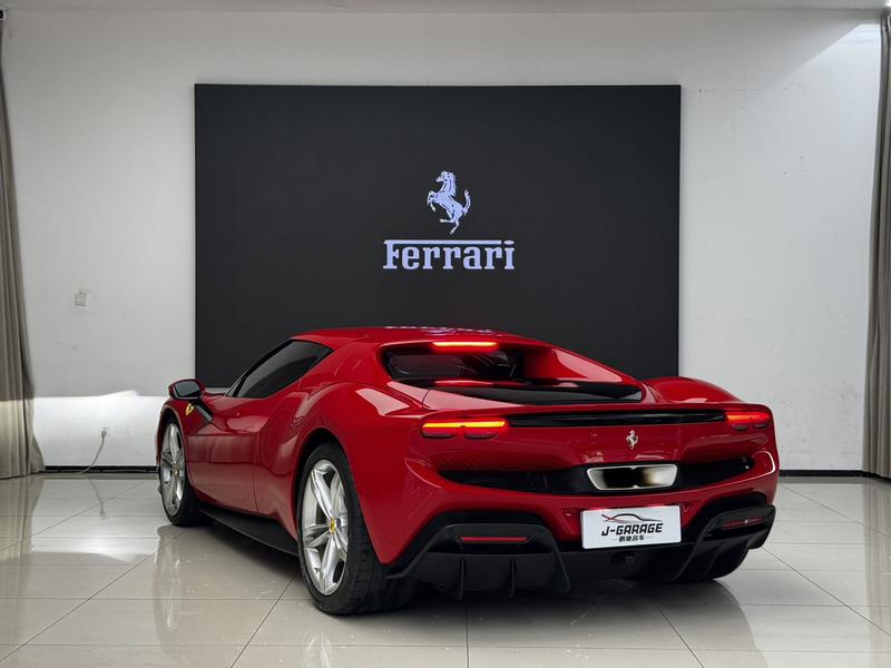 Ferrari 296, 2023 — фото 4 из 12