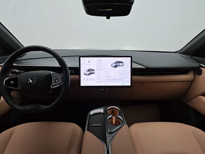 BAIC Arcfox Alpha T5, 2025 — фото 5 из 9