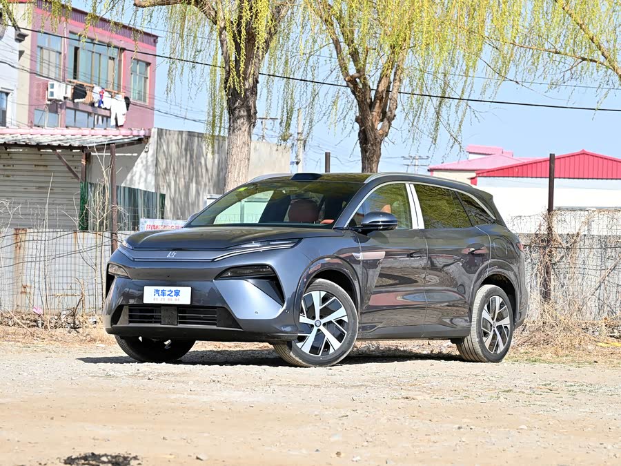 BYD Tang L, 2026 — купить в Санкт-Петербурге под ключ