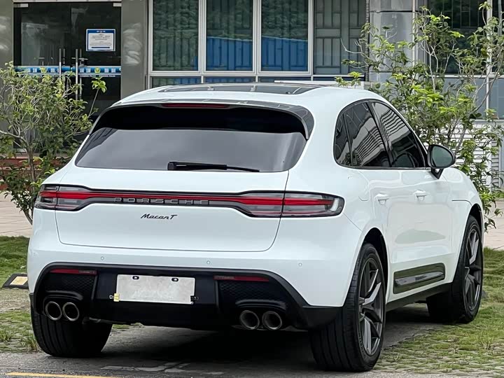 Porsche Macan, 2023 — фото 4 из 9