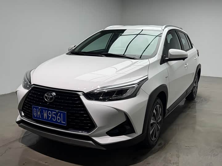 Toyota Yaris L Hatchback, 2022 — купить в Самаре под ключ