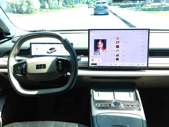 Geely Galaxy Starshine 8 EM-i, 2025 — фото 6 из 7