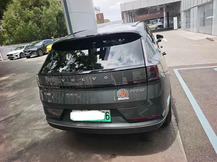 Volvo XC70 Hybrid, 2025 — фото 5 из 7