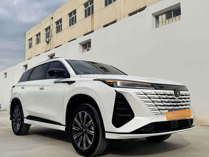 Changan CS75 Plus, 2026 — фото 2 из 9