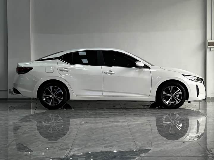 Nissan Sylphy, 2023 — фото 3 из 7