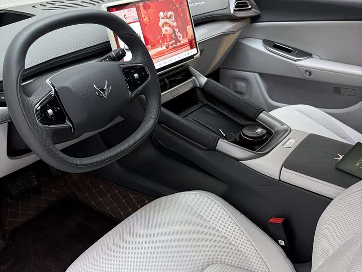 BAIC Arcfox Alpha S5, 2025 — фото 7 из 9