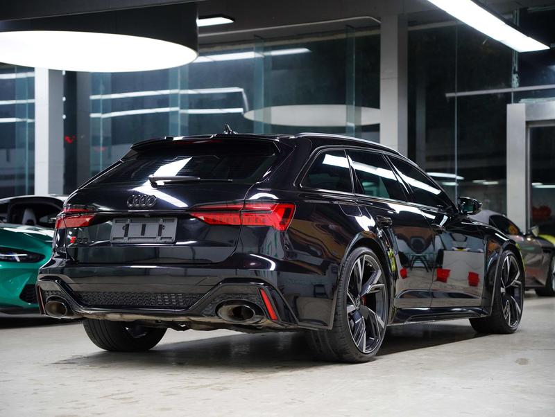 Audi RS 6, 2023 — фото 7 из 12