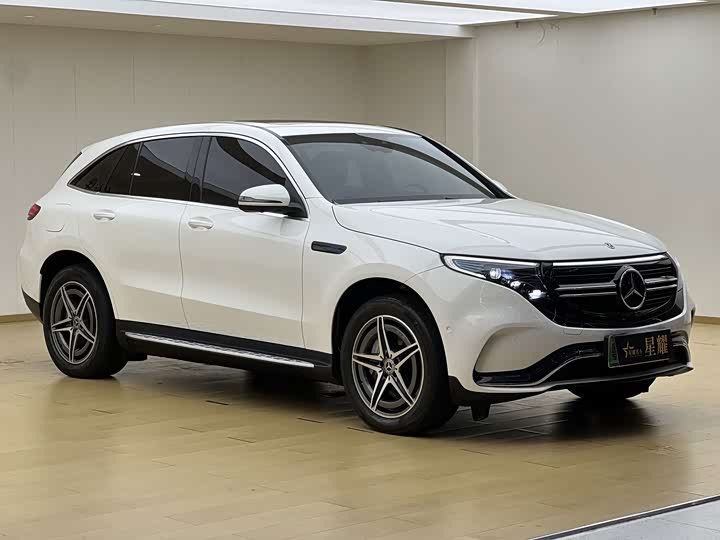 Mercedes-Benz EQC, 2021 — фото 2 из 9