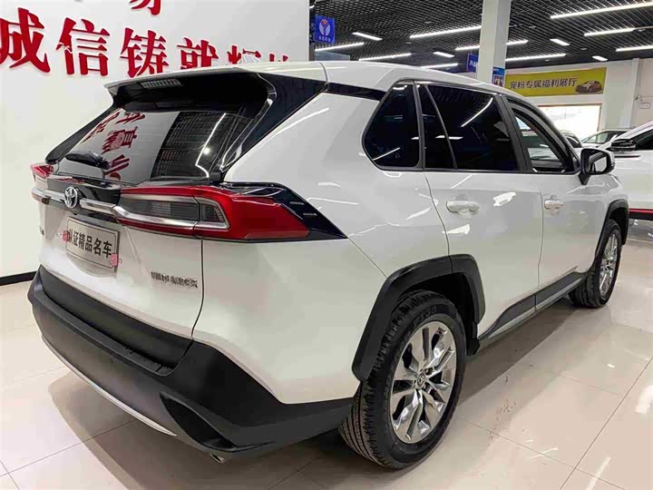 Toyota Wildlander, 2023 — фото 4 из 9