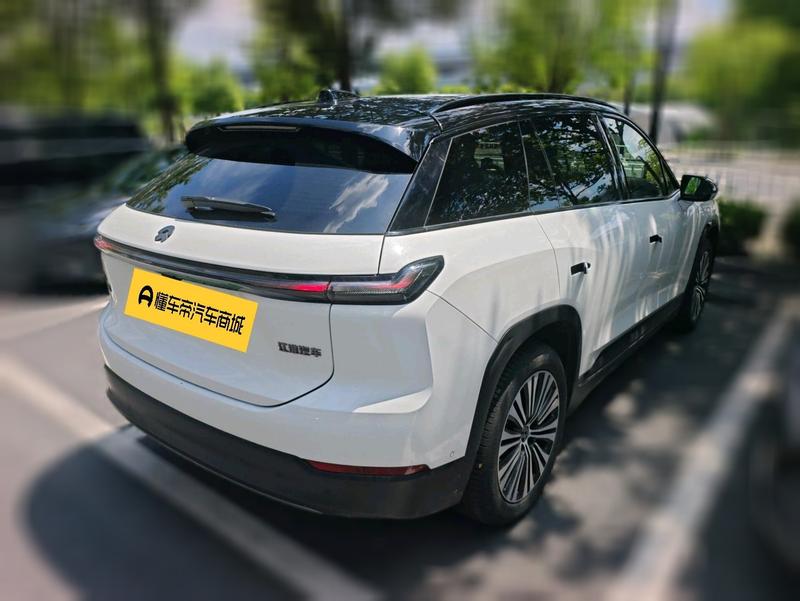 Nio ES7, 2022 — фото 2 из 12