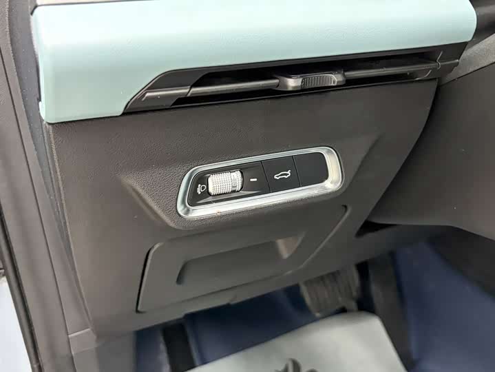 Geely Emgrand GS, 2023 — фото 8 из 9