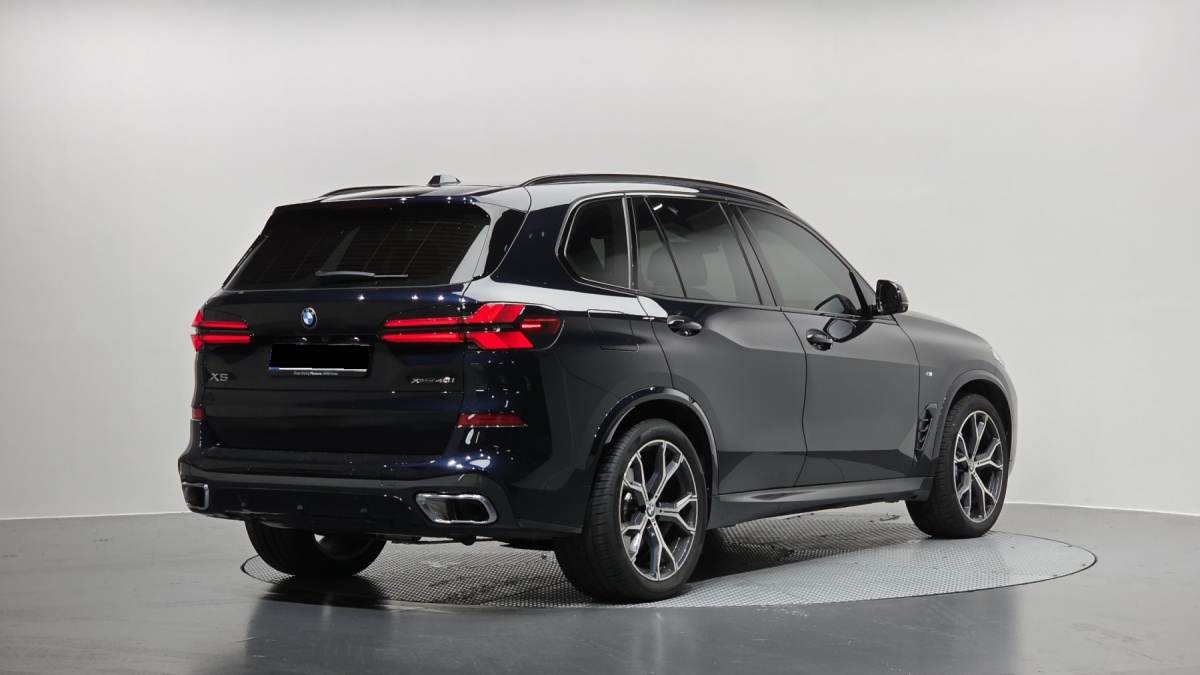 BMW X5, 2025 — фото 2 из 12
