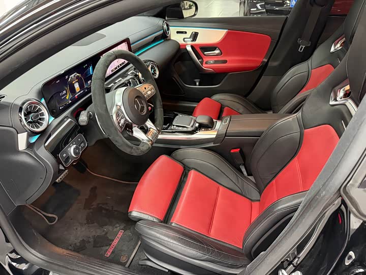 Mercedes-Benz CLA-Class AMG, 2023 — фото 8 из 9