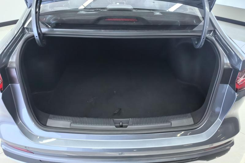 Roewe i5, 2025 — фото 12 из 12