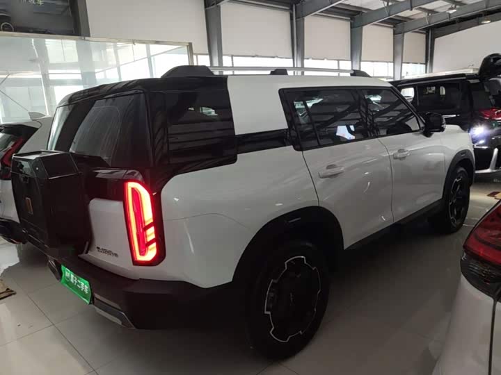 BAIC Beijing BJ30, 2025 — фото 7 из 9