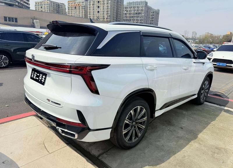 Changan CS75 Plus, 2025 — фото 6 из 11