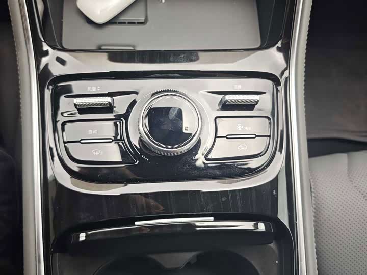 Geely Galaxy A7, 2026 — фото 5 из 9