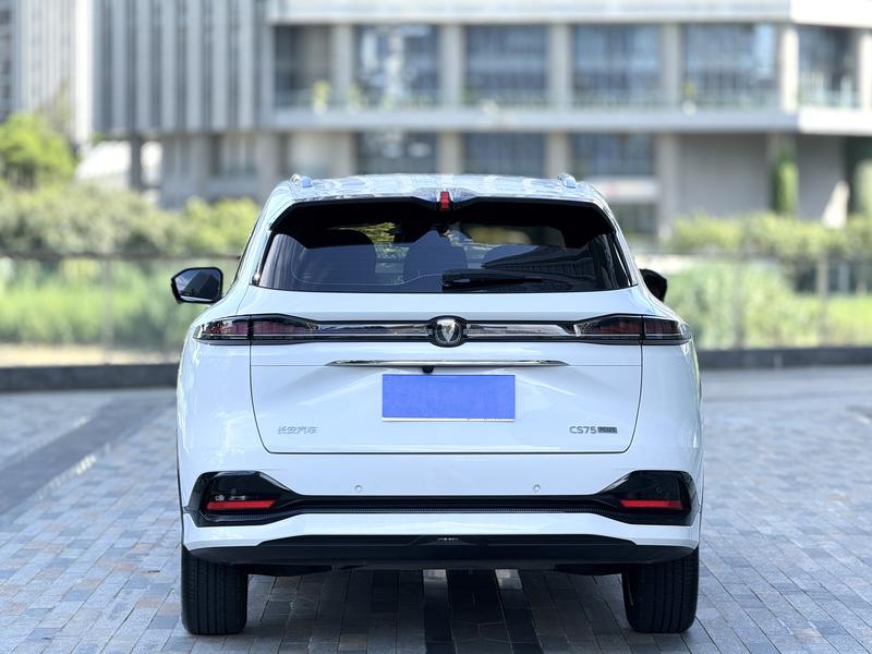 Changan CS75 Plus, 2025 — фото 5 из 10