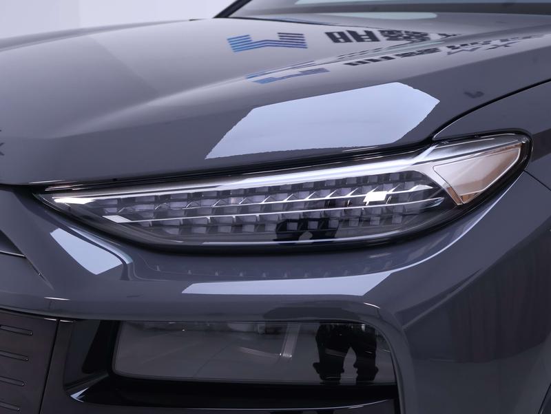 Audi Q6L e-tron, 2025 — фото 5 из 12