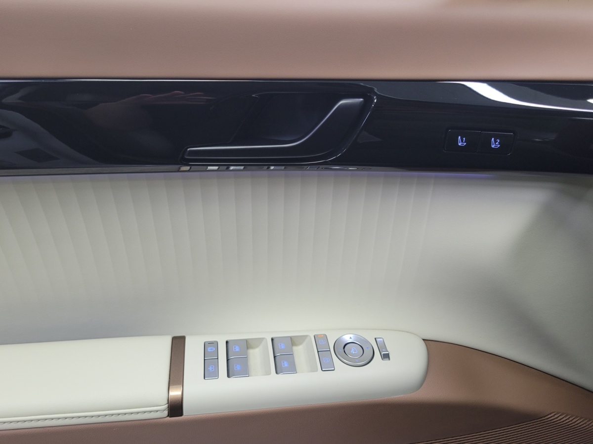 Hyundai Grandeur, 2025 — фото 4 из 12