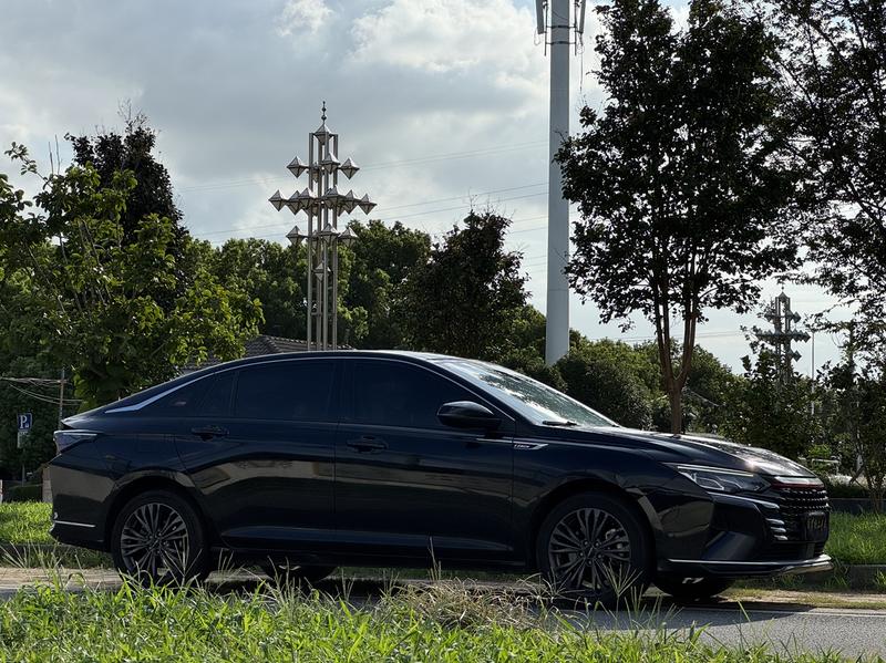 Dongfeng Aeolus Yixuan Max, 2022 — фото 3 из 10