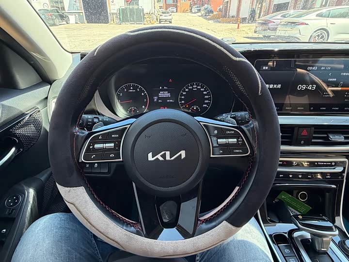 Kia KX3, 2022 — фото 7 из 9