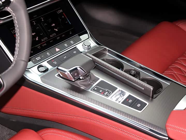 Audi A7L, 2024 — фото 6 из 9