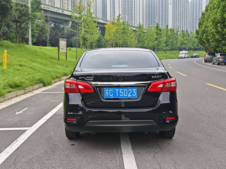 Nissan Sylphy, 2025 — фото 8 из 9