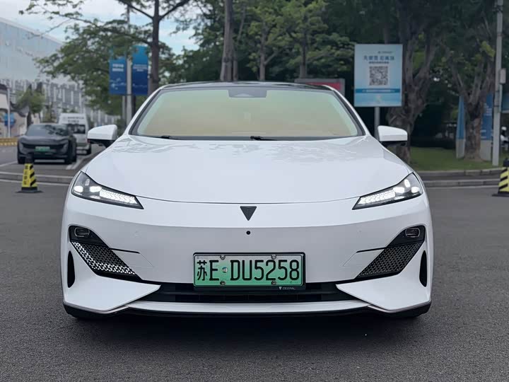 Changan Deepal SL03, 2022 — фото 2 из 9