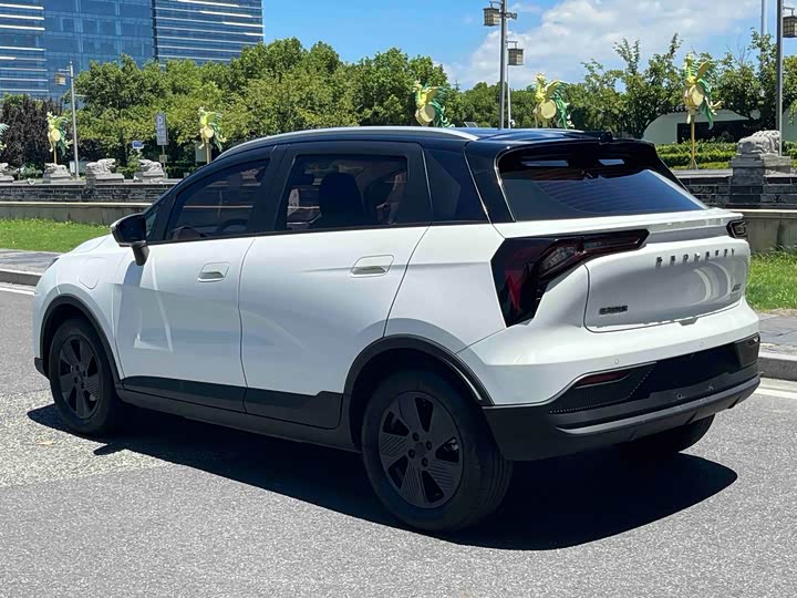 Geely Geometry E Firefly, 2023 — фото 7 из 9