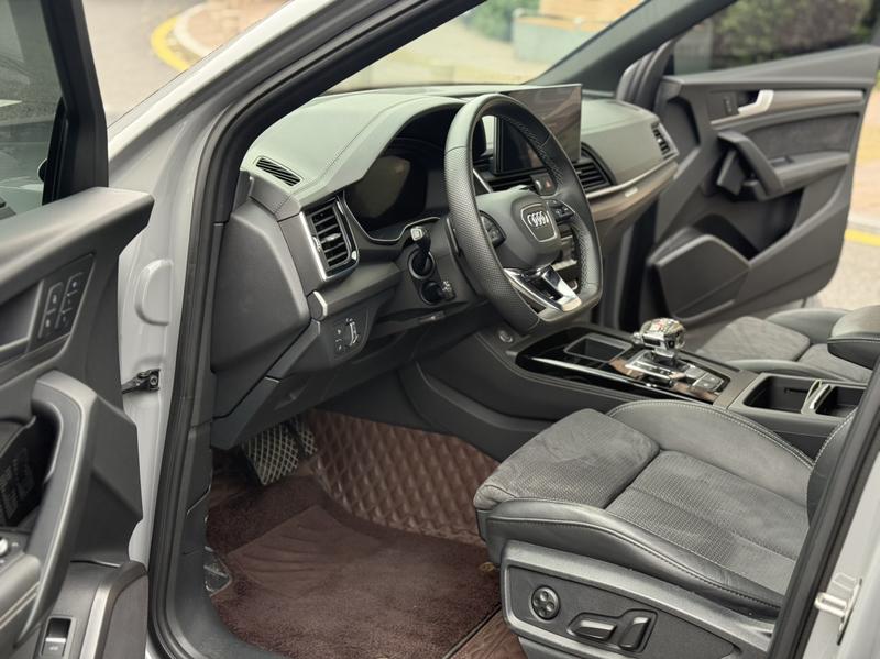 Audi Q5L Sportback, 2022 — фото 9 из 11