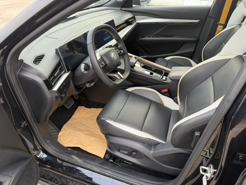 MG Motor 5 Scorpio, 2023 — фото 11 из 12
