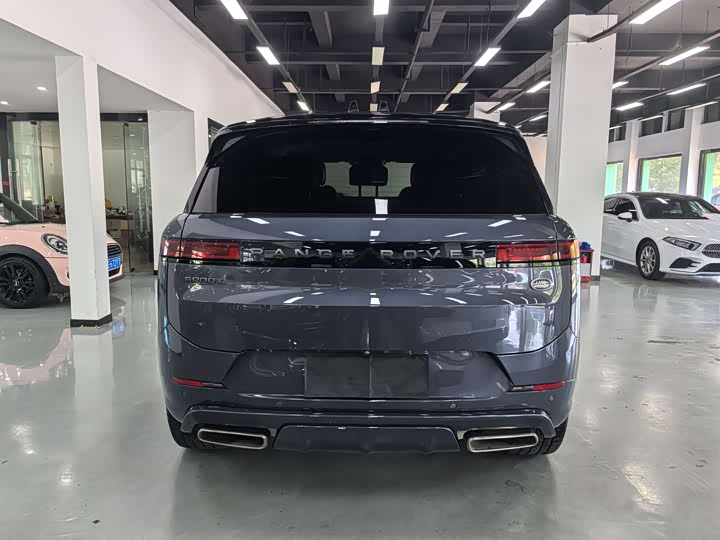Land Rover Range Rover Sport, 2023 — фото 6 из 9