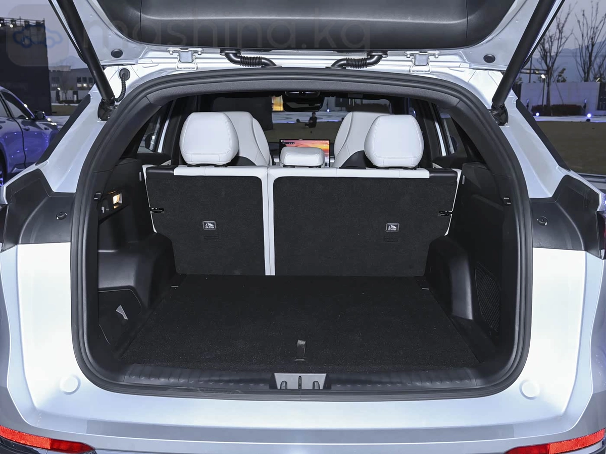 Geely Galaxy M7, 2026 — фото 6 из 6