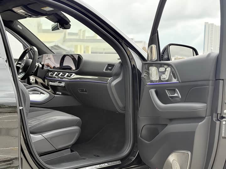 Mercedes-Benz GLS-Class AMG, 2025 — фото 6 из 9