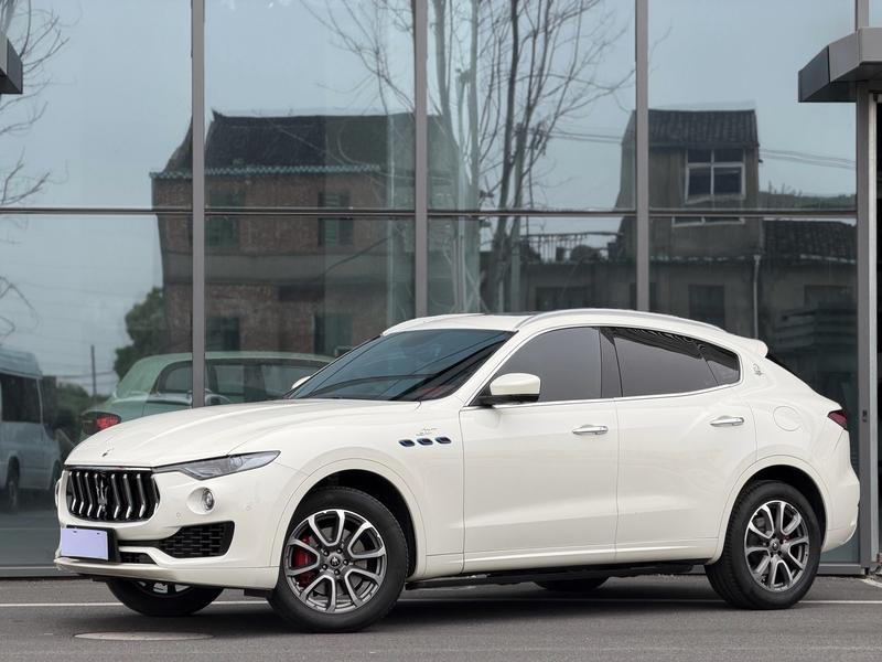 Maserati Levante, 2022 — купить в Белгороде под ключ