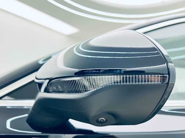 Hongqi H5 Hybrid, 2026 — фото 9 из 9
