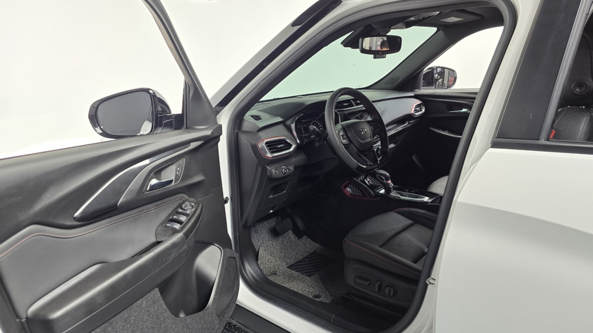 Chevrolet Trailblazer, 2022 — фото 9 из 12
