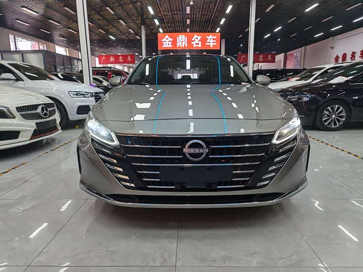 Nissan Teana, 2023 — фото 2 из 9