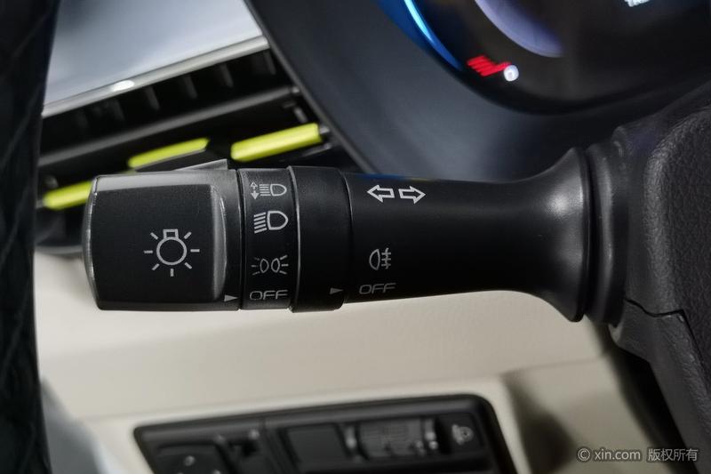 Geely Geometry EX3, 2022 — фото 11 из 12